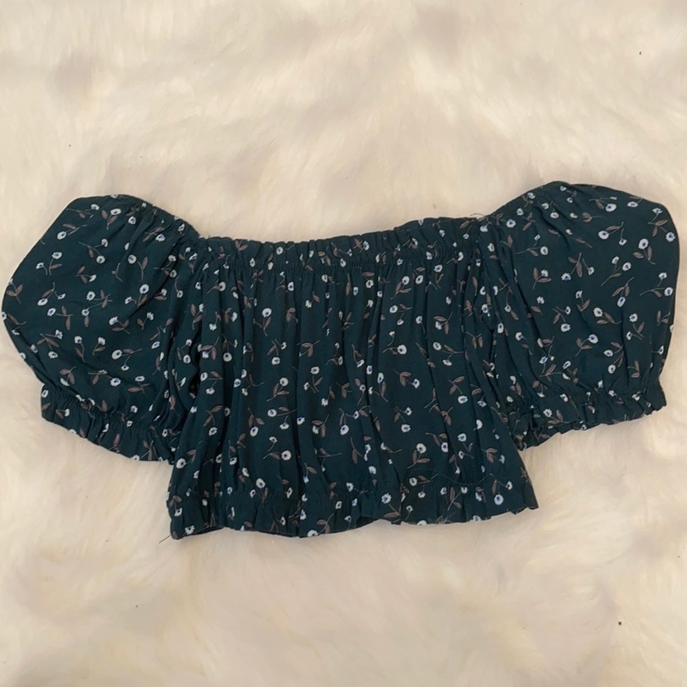Brandy melvill dark green off shoulder crop top